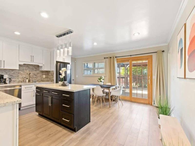 @ Marbella Lane - Modern Refreshing Home image