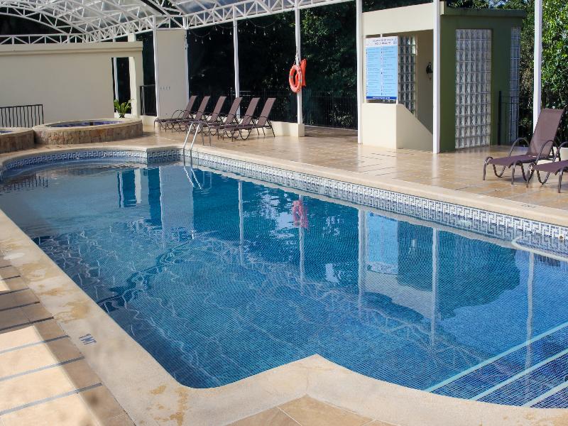 Hotel Fondavela Mountain Hotel image