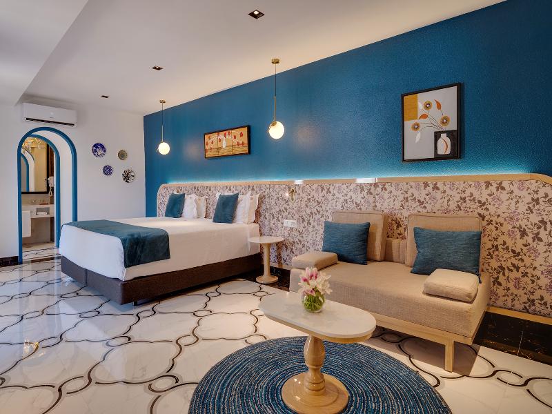 Monicca Collection Oura View Suites image