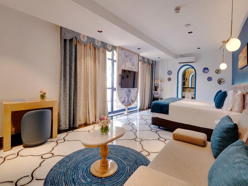 Monicca Collection Oura View Suites image