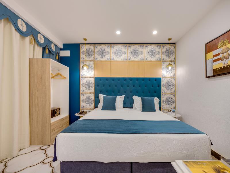 Monicca Collection Oura View Suites image