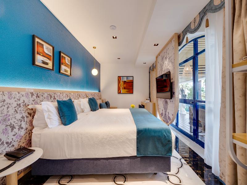 Monicca Collection Oura View Suites image