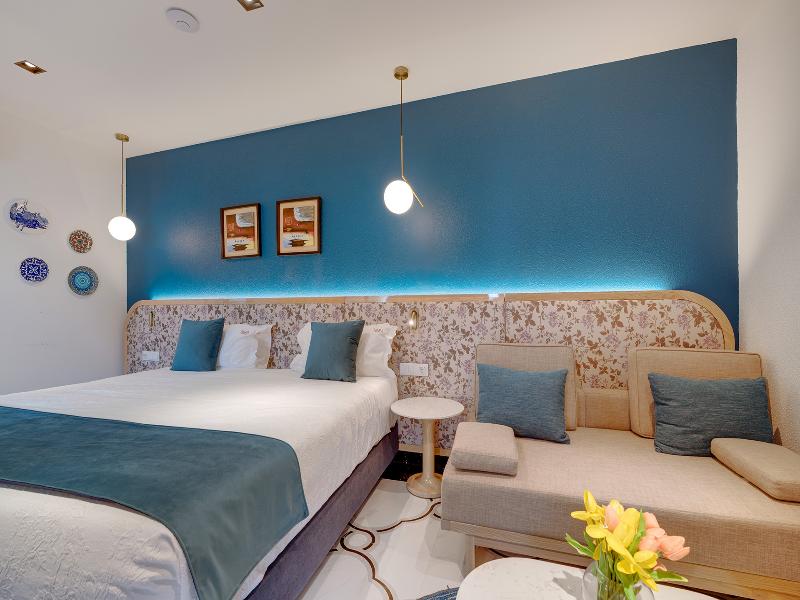 Monicca Collection Oura View Suites image
