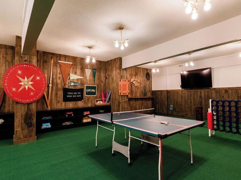 Hideaway Inn Mt.sunapee image