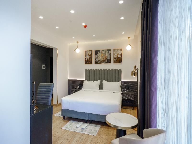 Vora Addis Hotel image