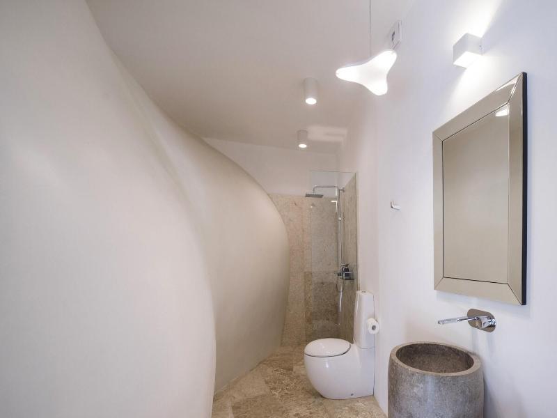 Beachfront Villa The Cloud image