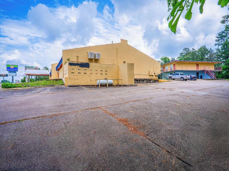 Economy Inn Livingston By Oyo Tx Us 59