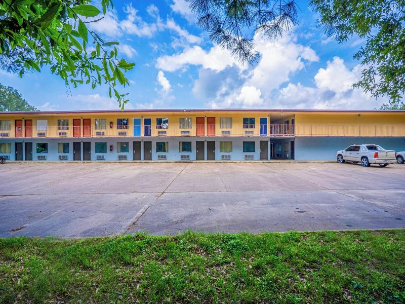 Economy Inn Livingston By Oyo Tx Us 59