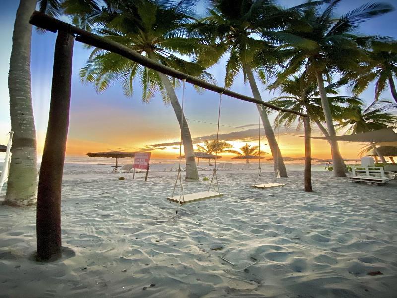 Hotel Tesoro Beach