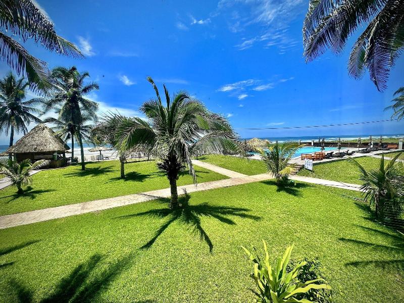 Hotel Tesoro Beach