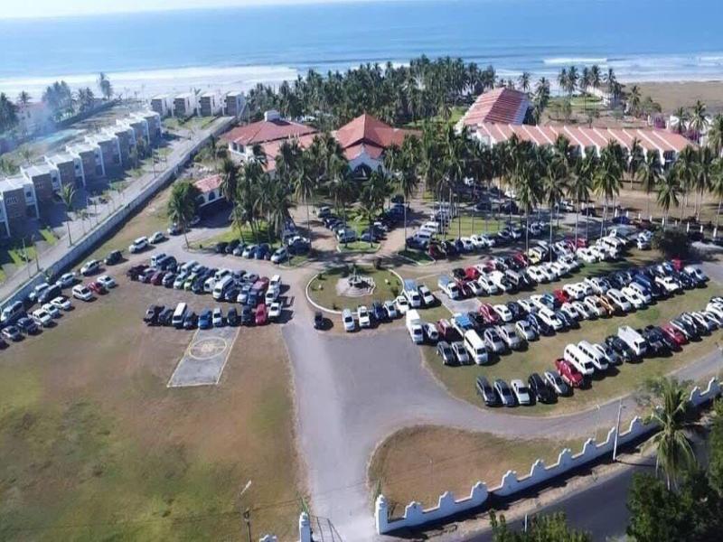 Hotel Tesoro Beach