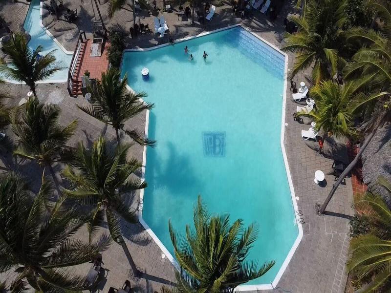 Hotel Tesoro Beach