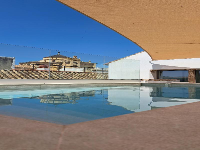 Casa Del Cardenal image