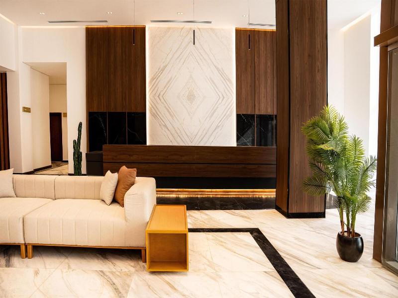 Golden Tulip Muscat The Village image