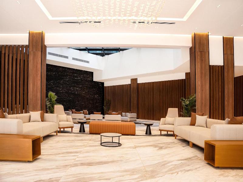 Golden Tulip Muscat The Village image
