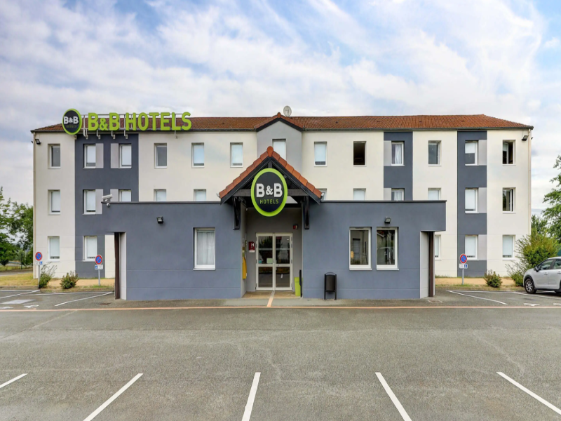 B&b Hotel Paray-le-monial image