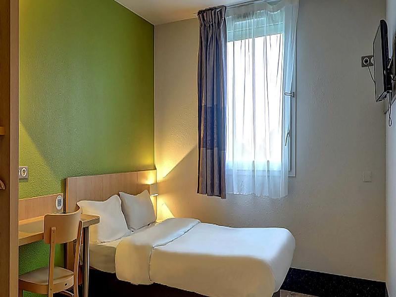 B&b Hotel Paray-le-monial image