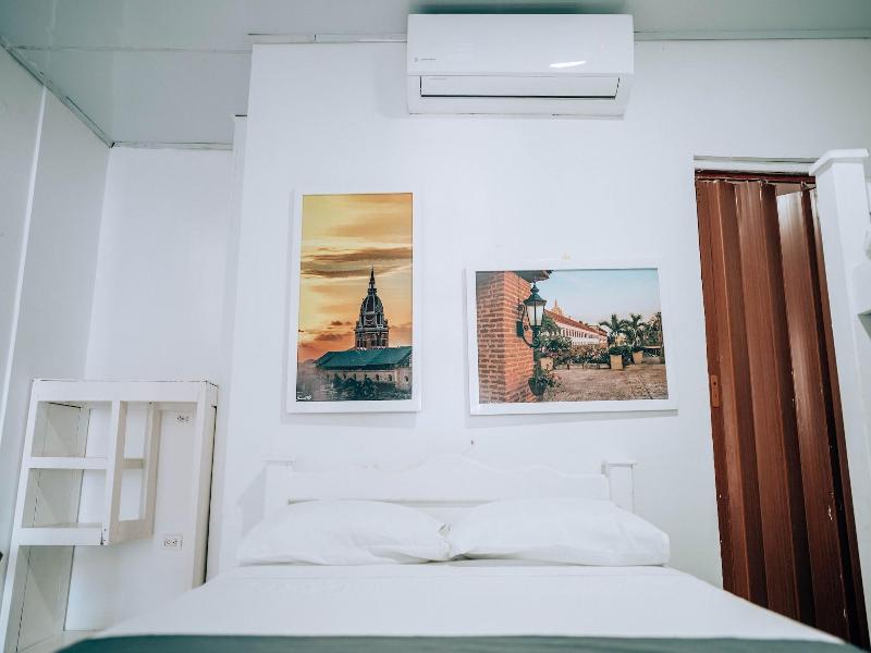 Neos Hotel Cartagena image