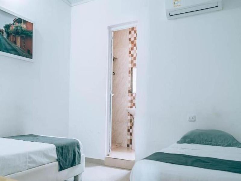 Neos Hotel Cartagena image