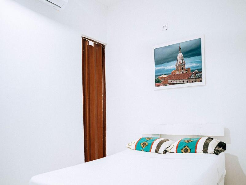 Neos Hotel Cartagena image