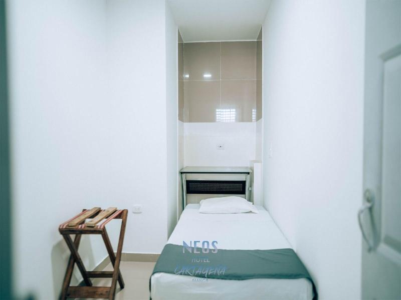 Neos Hotel Cartagena image
