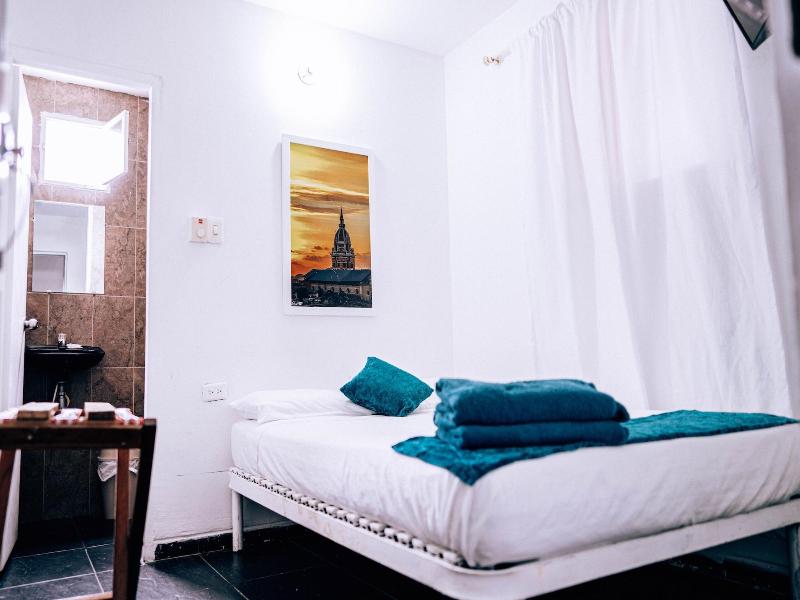 Neos Hotel Cartagena image