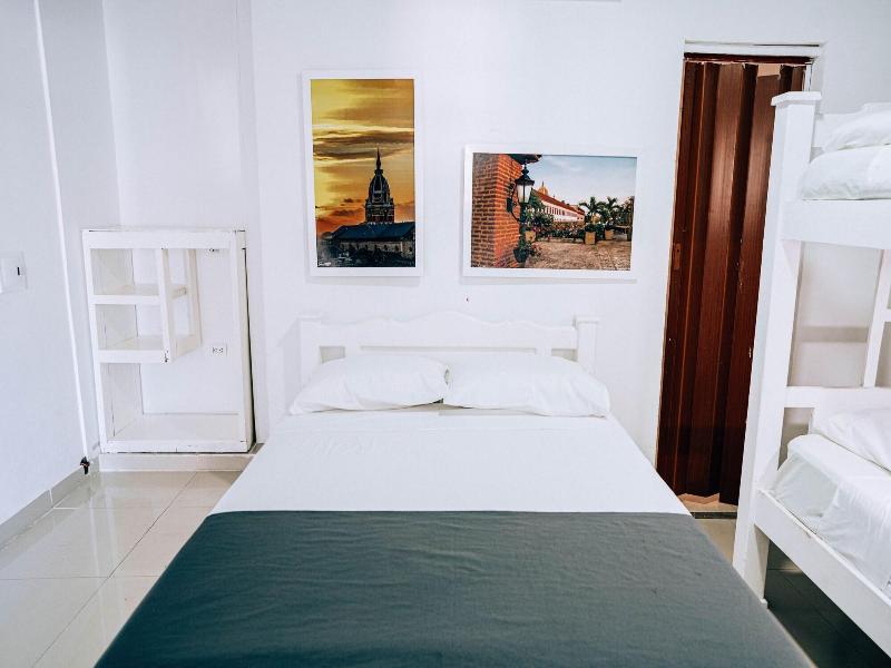 Neos Hotel Cartagena image