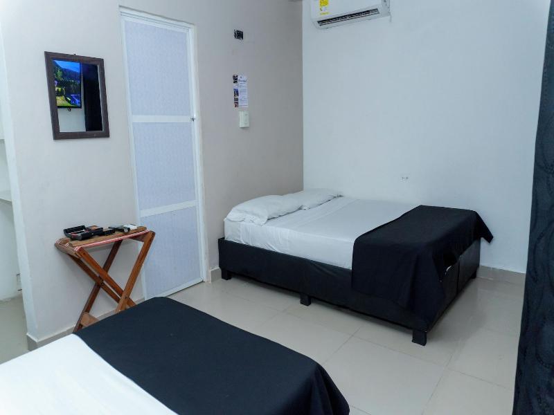 Neos Hotel Cartagena image