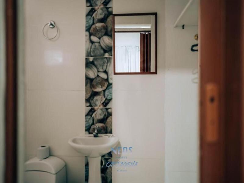 Neos Hotel Cartagena image