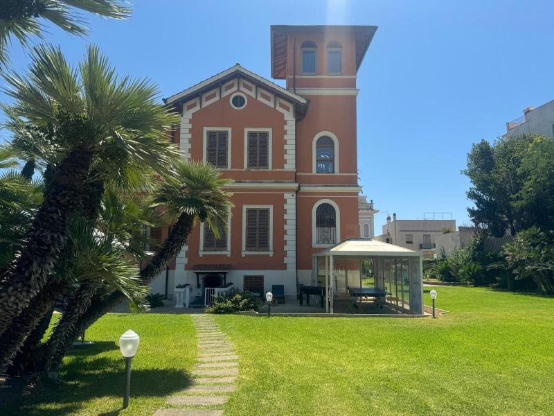 Palazzo Moresco image
