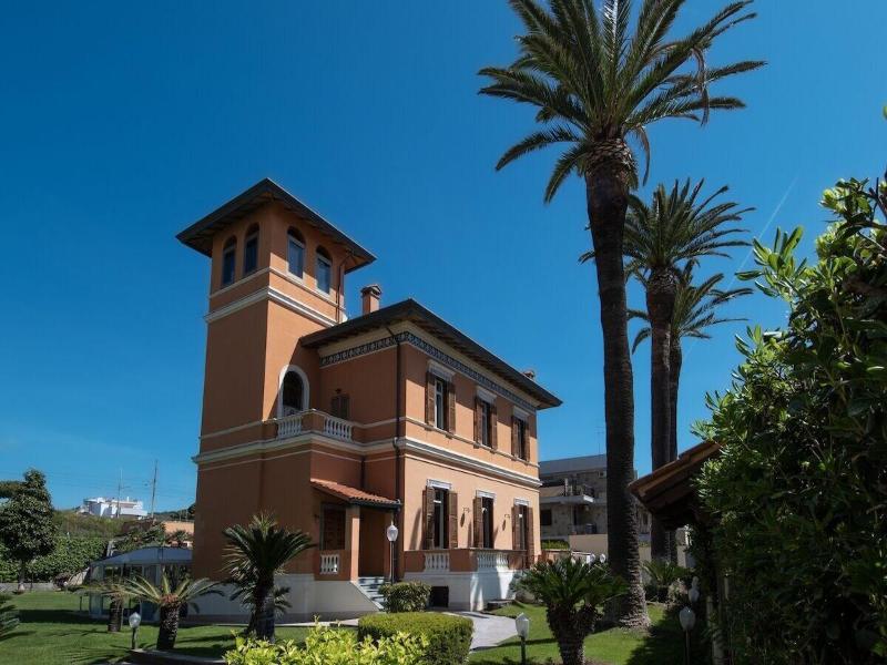 Palazzo Moresco image