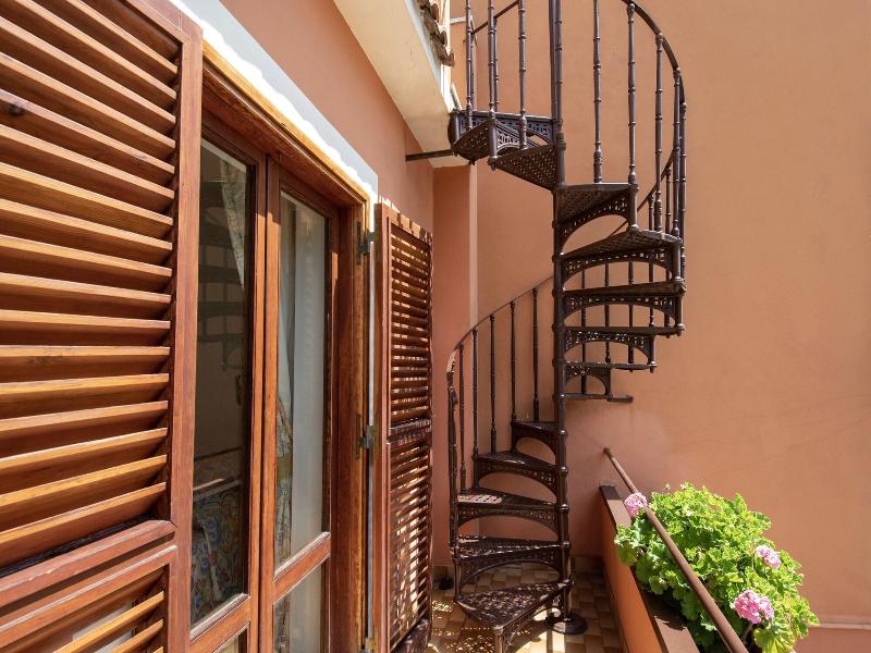 Palazzo Moresco image