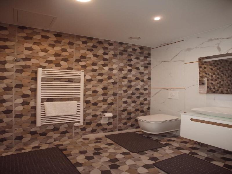 Hotel Chicago image