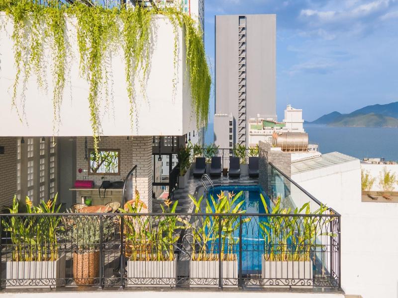 Aaron Boutique Hotel image
