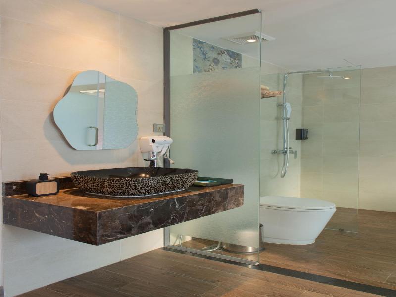 Aaron Boutique Hotel image