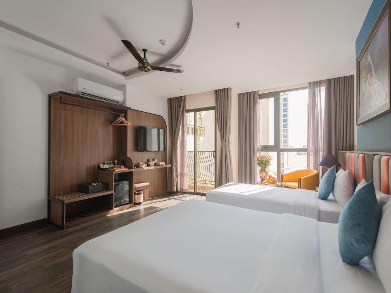 Aaron Boutique Hotel image