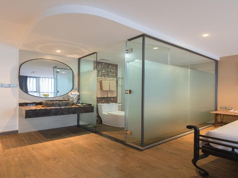 Aaron Boutique Hotel image