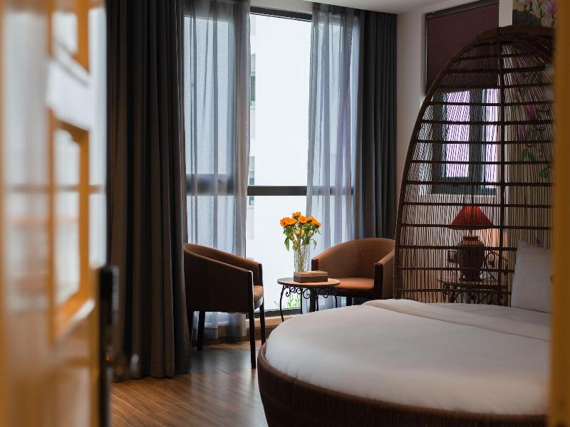 Aaron Boutique Hotel image