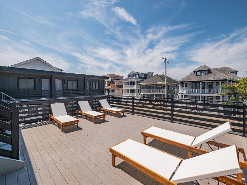 The Surf Club image