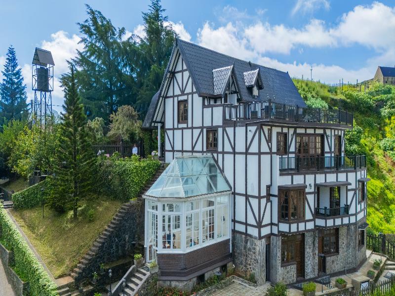 Ard Lui Residence image
