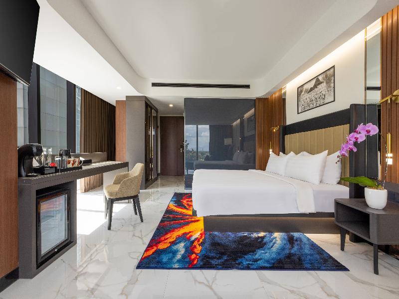 Royal Alana Yogyakarta Hotel & Convention Center image