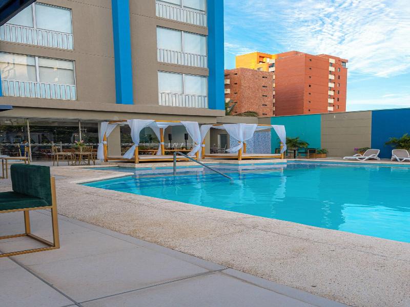 Barranquilla Plaza image