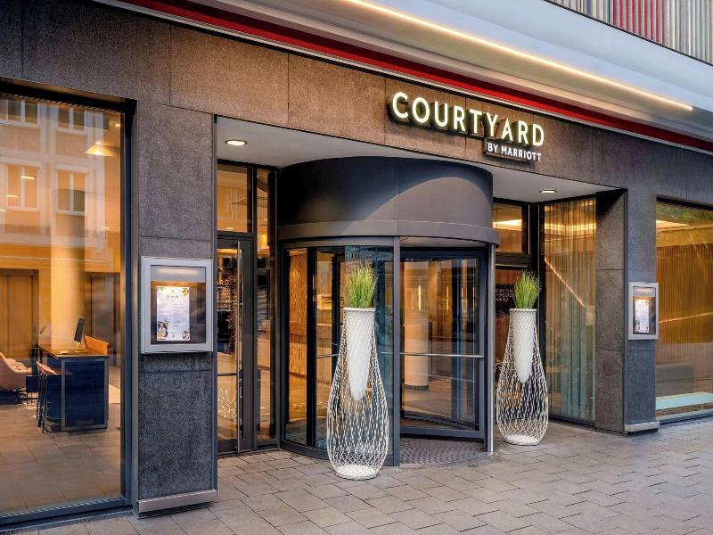 Courtyard Munich City Center image