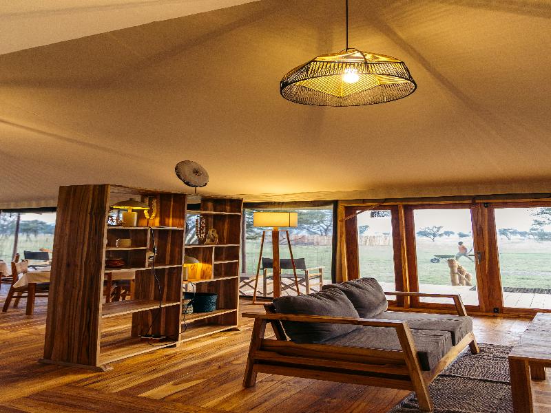 The African Kongoni Serengeti Safari Camp