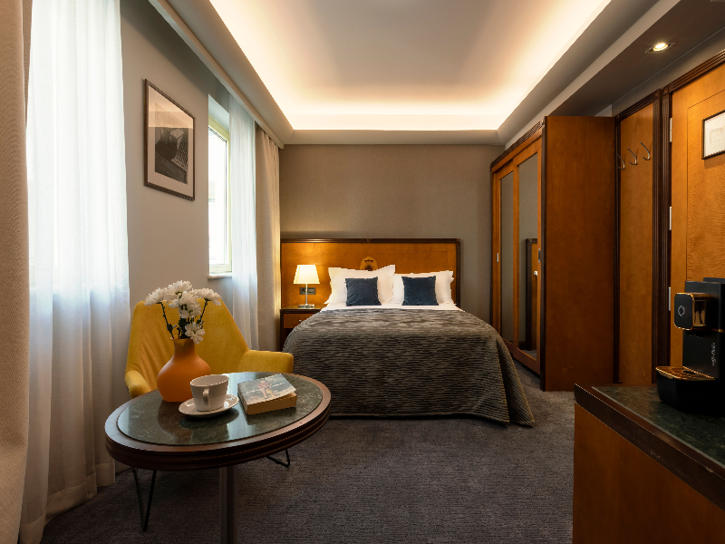 Hotel More image