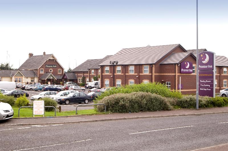 Premier Inn Glasgow - Paisley image