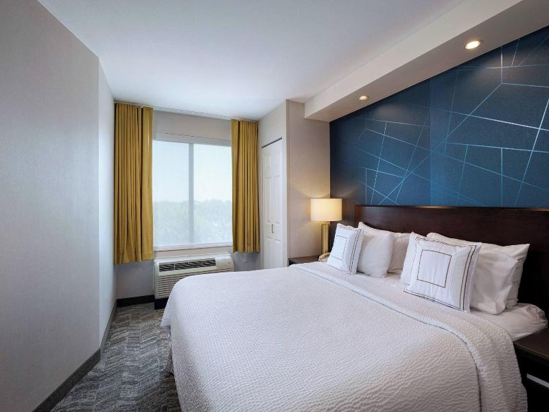 Springhill Suites Boise image