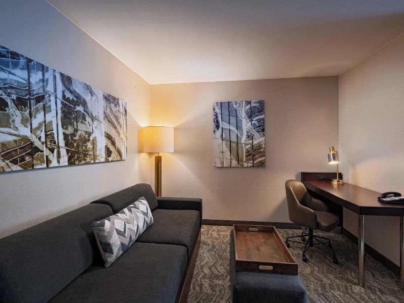 Springhill Suites Boise image