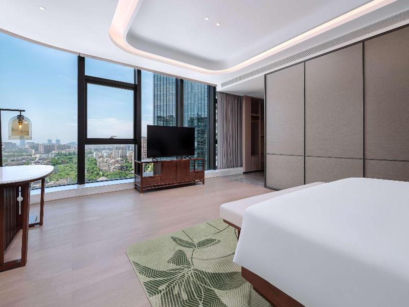 Swissotel Zhoushan Yingguan image