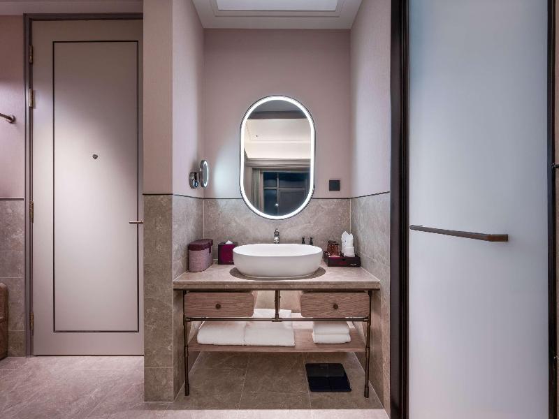 Mercure Kunming Wujiaba image